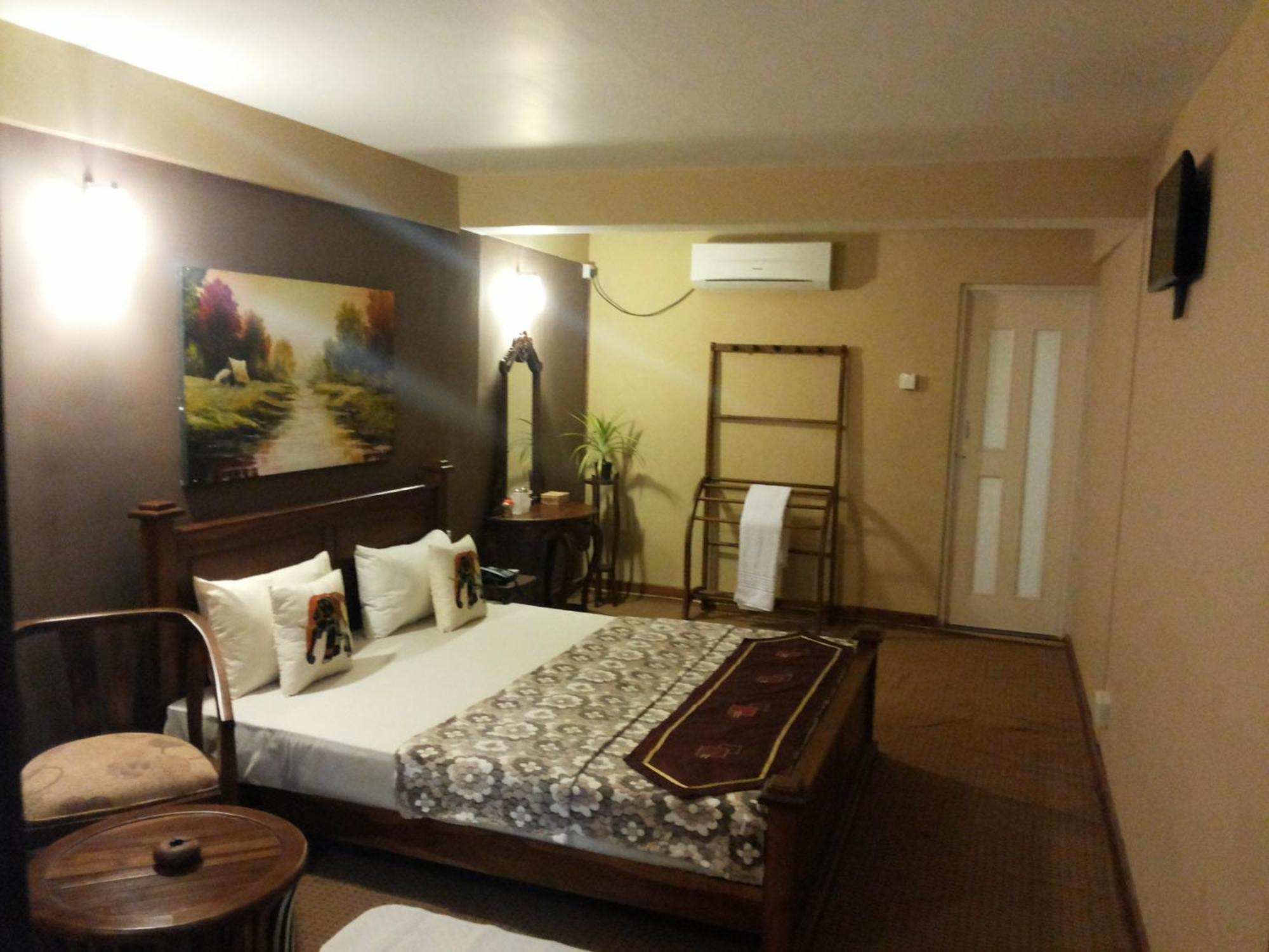 Hotel Tinaya Дамбулла Номер фото